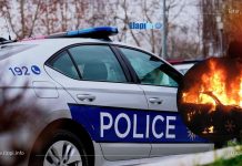 Digjet një veturë në Podujevë gjatë natës, policia nis hetimet