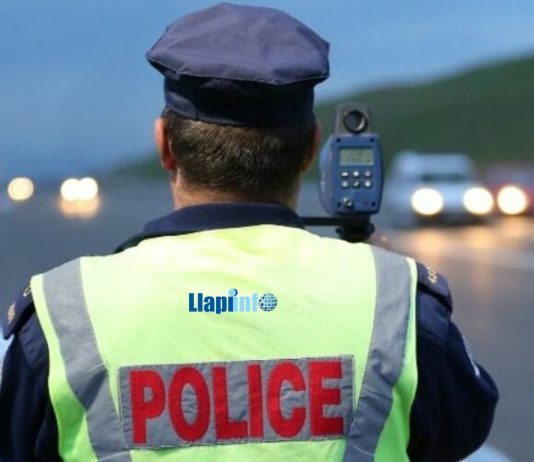 Policia me vetura inteligjente në Podujevë, për tri orë kap 15 automjete të paregjistruara