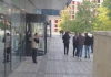 Anëtarë të familjes Geci shihen te pallati i drejtësisë, pas pak seanca për kërkesën e Prokurorisë për paraburgim