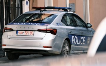 Tre persona të arrestuar për krime kibernetike, mashtruan suedezët në vlera të mëdha parash